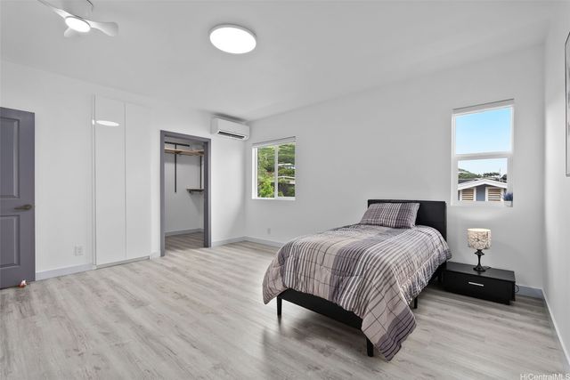 315 Hanakoa Street, Honolulu, HI 96825