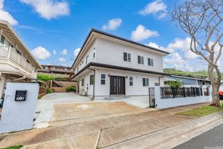 315 Hanakoa Street, Honolulu, HI 96825