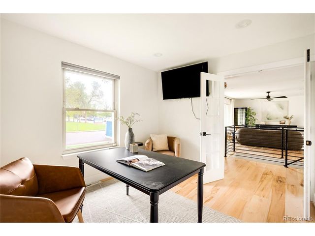 6928 S Columbine Way, Centennial, CO 80122