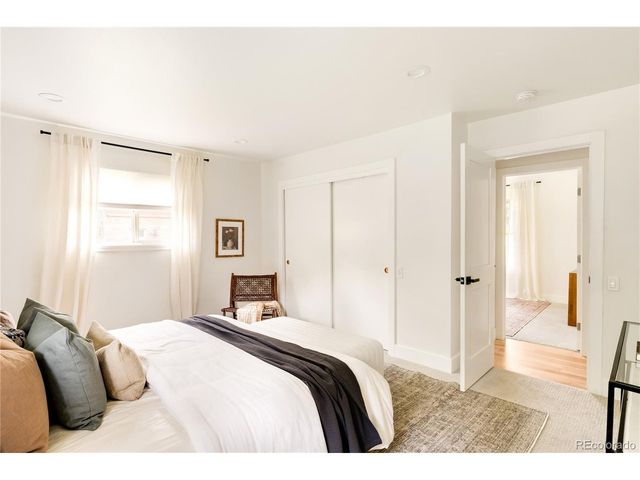 6928 S Columbine Way, Centennial, CO 80122
