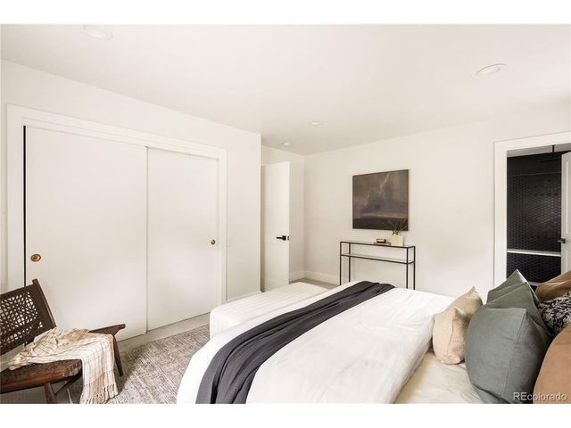 6928 S Columbine Way, Centennial, CO 80122