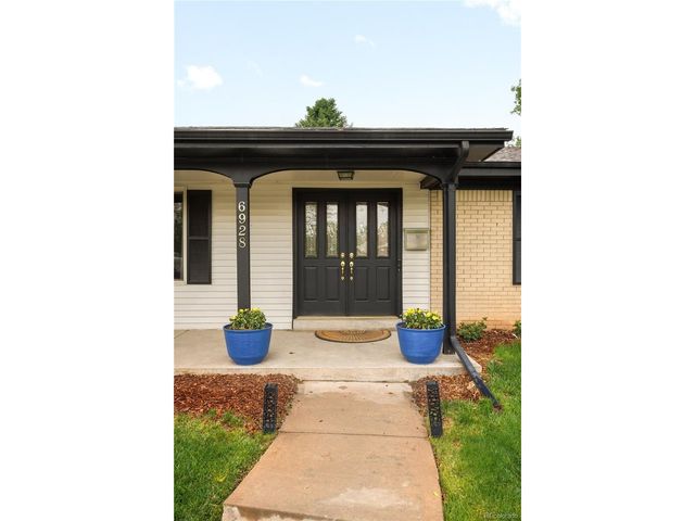 6928 S Columbine Way, Centennial, CO 80122