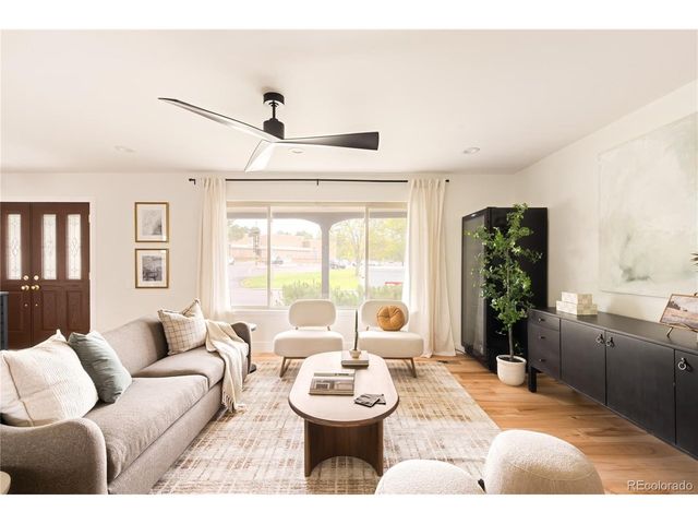 6928 S Columbine Way, Centennial, CO 80122