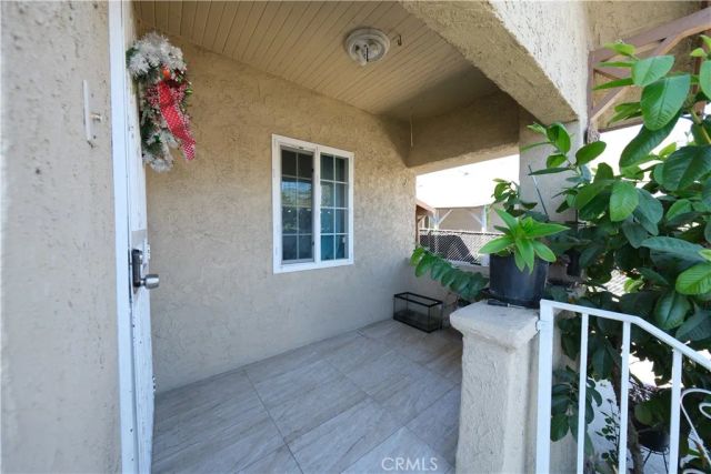 953 S Hollins Street, Los Angeles, CA 90023