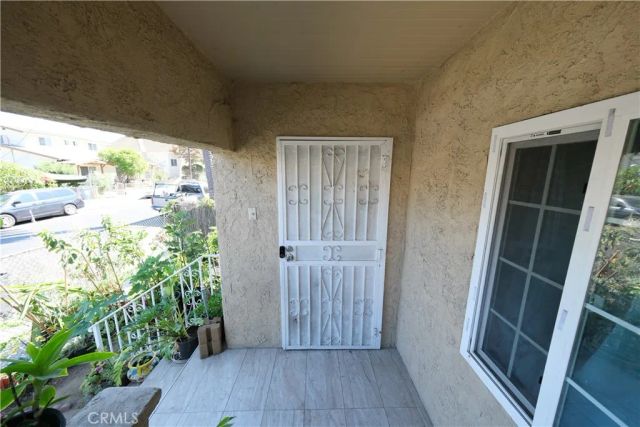 953 S Hollins Street, Los Angeles, CA 90023