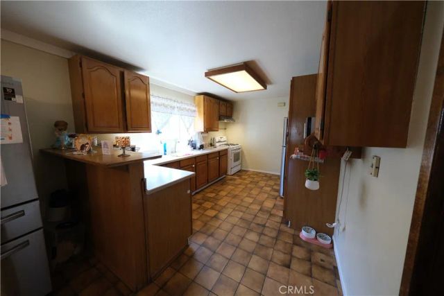953 S Hollins Street, Los Angeles, CA 90023
