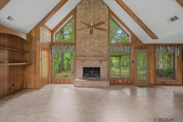 12720 Triple B Rd, Greenwell Springs, LA 70739