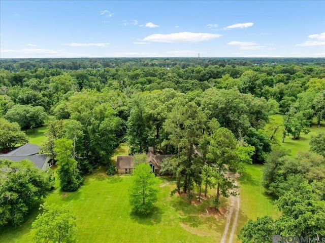12720 Triple B Rd, Greenwell Springs, LA 70739