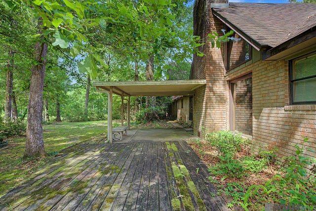 12720 Triple B Rd, Greenwell Springs, LA 70739