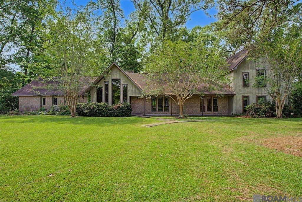 12720 Triple B Rd, Greenwell Springs, LA 70739