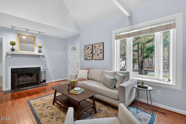 9 Drakesway Court, Durham, NC 27713