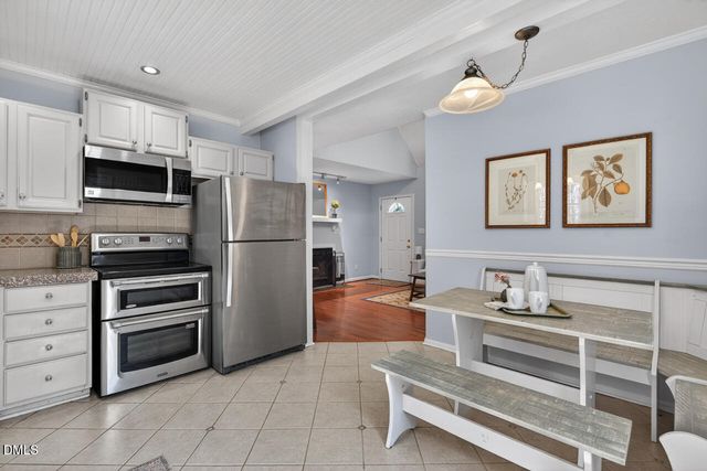 9 Drakesway Court, Durham, NC 27713