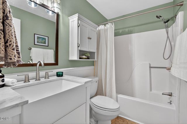 9 Drakesway Court, Durham, NC 27713