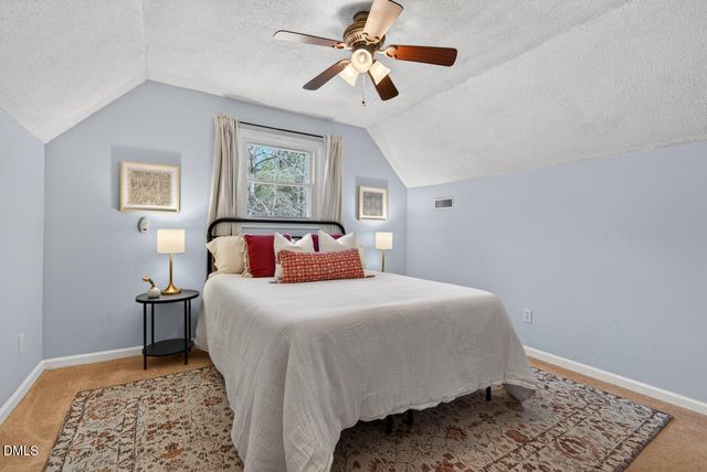 9 Drakesway Court, Durham, NC 27713