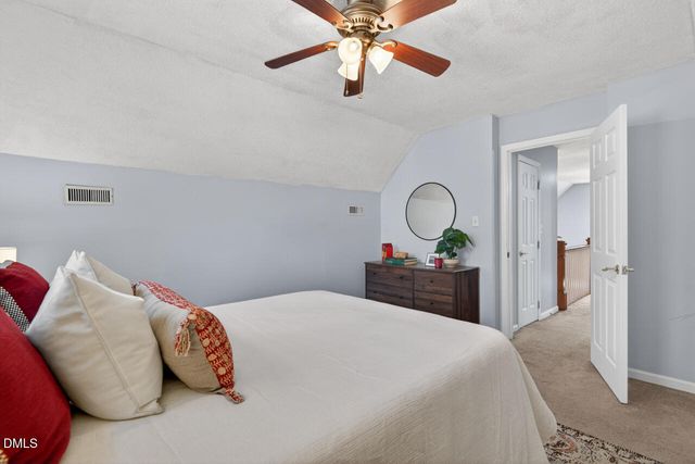 9 Drakesway Court, Durham, NC 27713