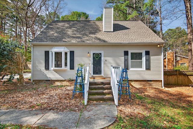 9 Drakesway Court, Durham, NC 27713