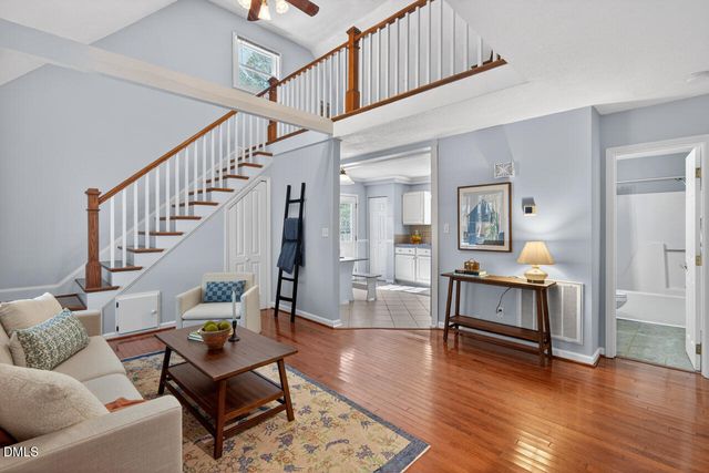 9 Drakesway Court, Durham, NC 27713