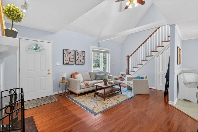 9 Drakesway Court, Durham, NC 27713