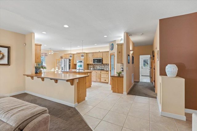 10450 S Ponderosa Way, Rough And Ready, CA 95975