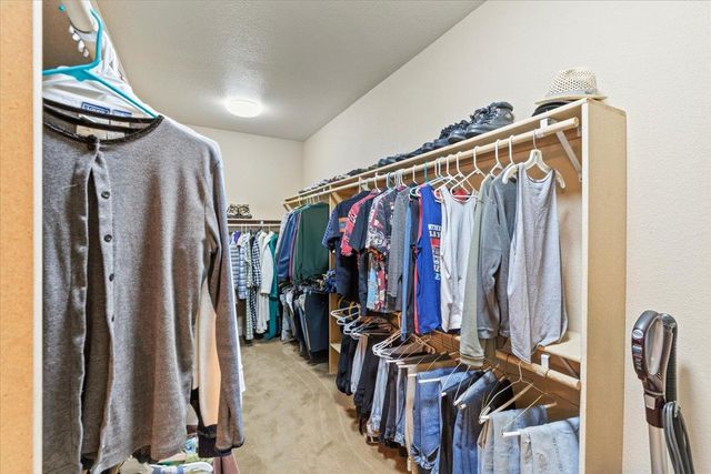 10450 S Ponderosa Way, Rough And Ready, CA 95975