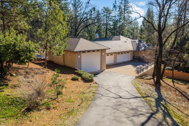 10450 S Ponderosa Way, Rough And Ready, CA 95975
