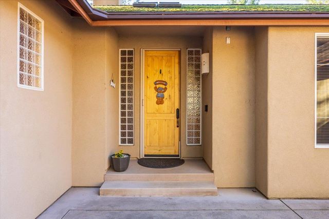 10450 S Ponderosa Way, Rough And Ready, CA 95975