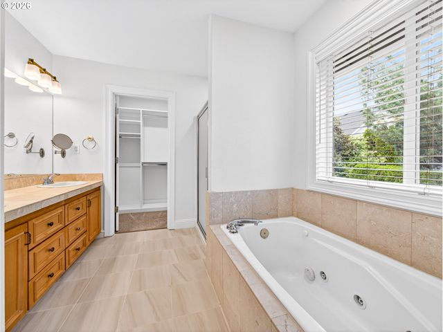 19970 Sw 60TH Ave, Tualatin, OR 97062
