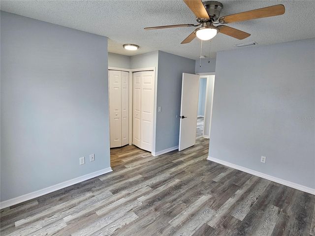 13817 STONE MILL WAY, Tampa, FL 33613