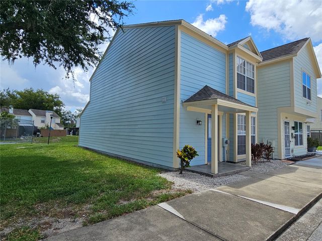 13817 STONE MILL WAY, Tampa, FL 33613