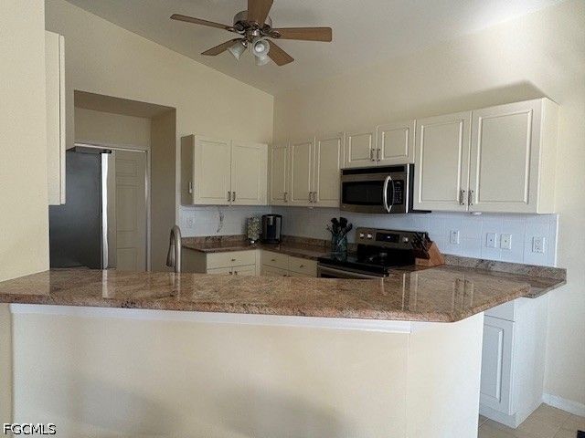 11807 Bayport LN 204, Fort Myers, FL 33908
