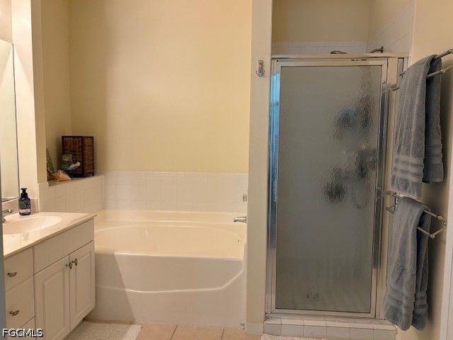 11807 Bayport LN 204, Fort Myers, FL 33908
