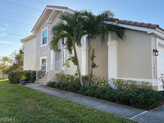11807 Bayport LN 204, Fort Myers, FL 33908