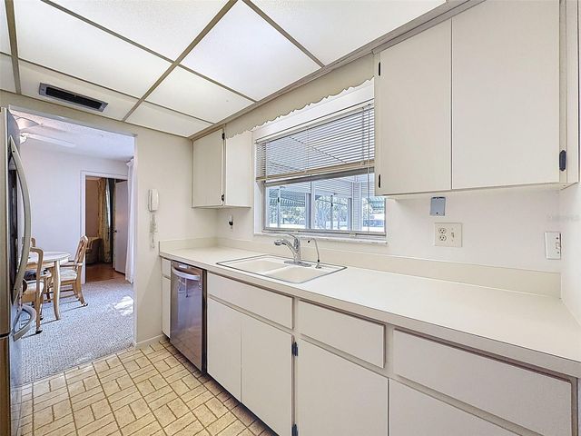 1446 QUEEN ANNE BOULEVARD, Palm Harbor, FL 34684