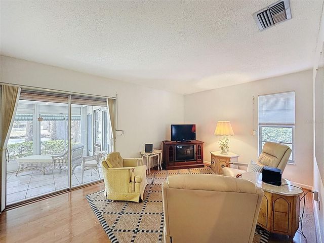 1446 QUEEN ANNE BOULEVARD, Palm Harbor, FL 34684