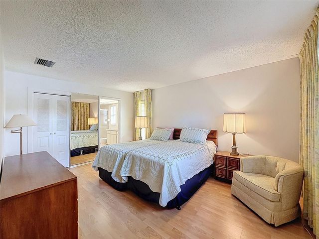 1446 QUEEN ANNE BOULEVARD, Palm Harbor, FL 34684