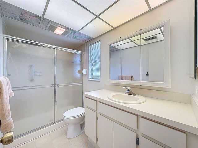 1446 QUEEN ANNE BOULEVARD, Palm Harbor, FL 34684