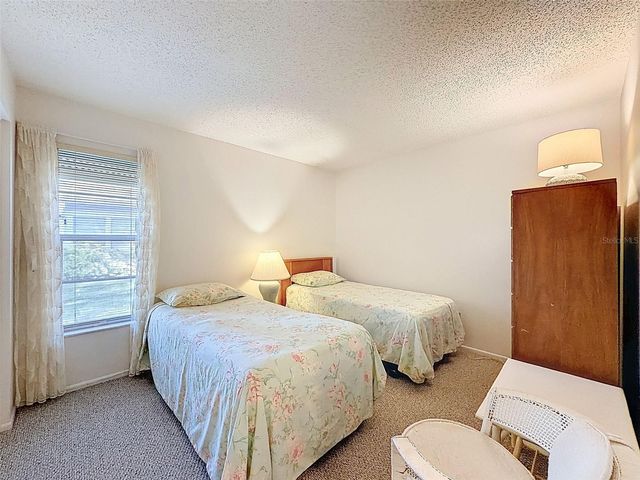 1446 QUEEN ANNE BOULEVARD, Palm Harbor, FL 34684