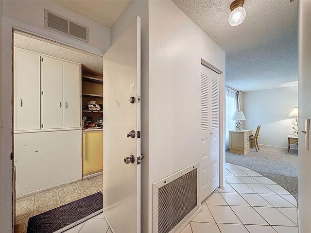 1446 QUEEN ANNE BOULEVARD, Palm Harbor, FL 34684