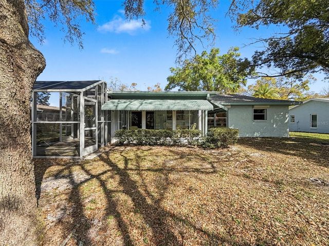 1446 QUEEN ANNE BOULEVARD, Palm Harbor, FL 34684