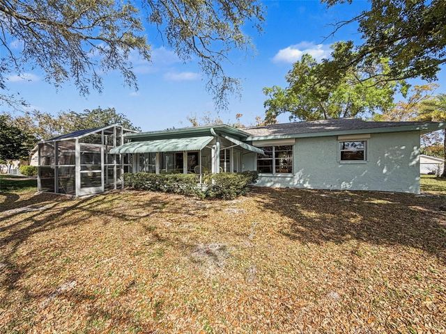 1446 QUEEN ANNE BOULEVARD, Palm Harbor, FL 34684
