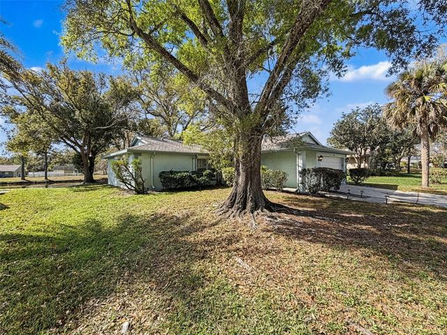1446 QUEEN ANNE BOULEVARD, Palm Harbor, FL 34684