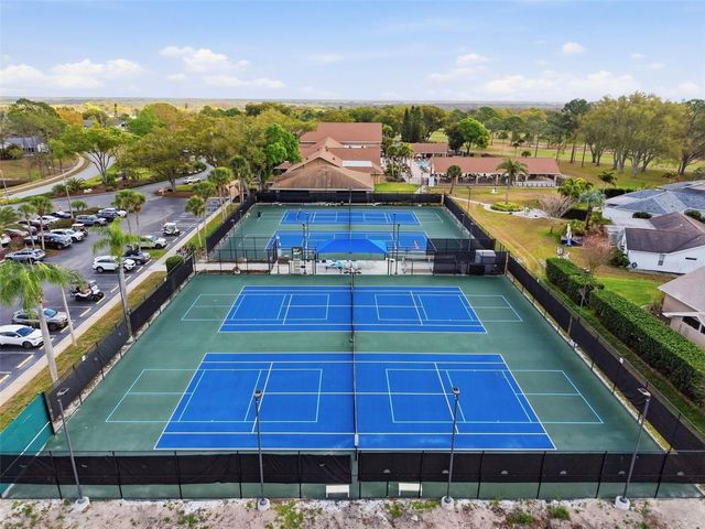 1446 QUEEN ANNE BOULEVARD, Palm Harbor, FL 34684