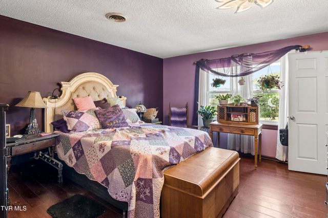 516 Foothills Road, Kingsport, TN 37663