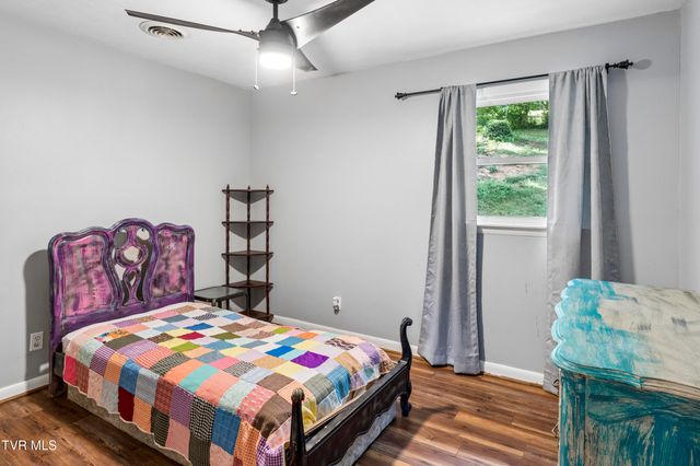 516 Foothills Road, Kingsport, TN 37663