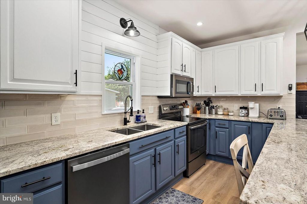 Image 23 of property listing at 10702 BISHOPVILLE RD, Bishopville, MD 21813