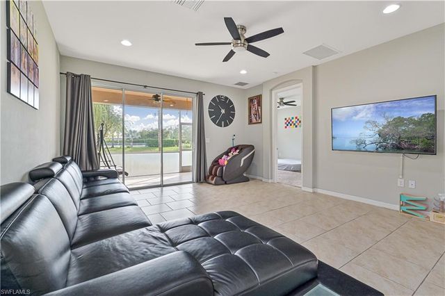 3587 Brittons CT, Fort Myers, FL 33916