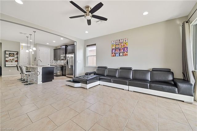 3587 Brittons CT, Fort Myers, FL 33916