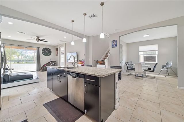 3587 Brittons CT, Fort Myers, FL 33916
