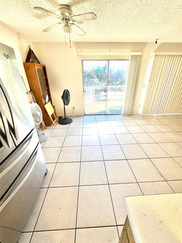 4835 164TH AVENUE N, Clearwater, FL 33762