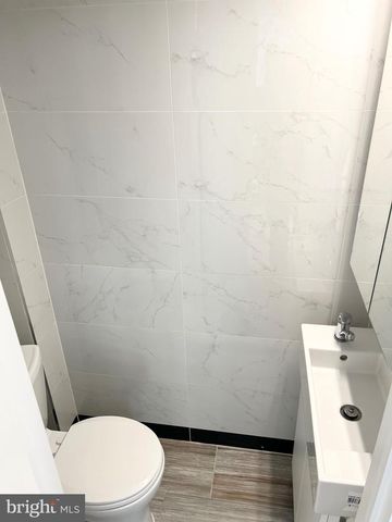 1000 MOUNT VERNON ST, Philadelphia, PA 19123